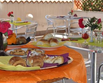 Bed And Breakfast Turi - Castelluzzo