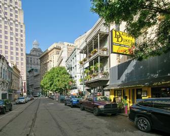 Roami at Bourbon Place - New Orleans - Outdoors view