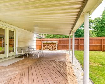 2br House • Blue Marsh Lake • Wi-Fi & Smart Tv • Pet Friendly - Bernville - Balcón