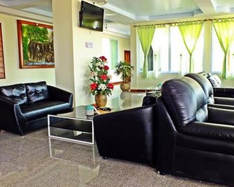 Baan Ingna Resort Hotel - Chaiyaphum - Lobby