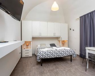 Bed.Da Catania Apartment - Catania - Slaapkamer