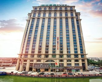 GreenTree Inn Shanxi Yan an Luochuan Fuqian Street Express Hotel - Yan’an - Будівля