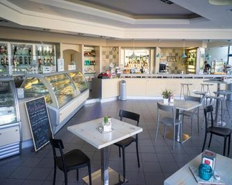 Hotel Select - Atessa