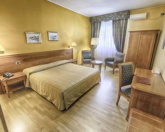 Hotel Il Vigneto - Gattinara - Camera da letto