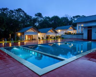Cardamom Village Hill Resort Thekkady By Egh - Thekkady - Uima-allas