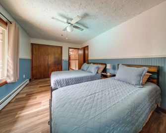 Lake Erie Getaway With Private Pool And - Conneaut - Habitación