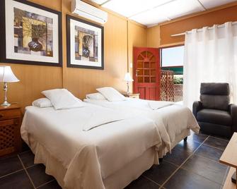 SunRose Group of Guesthouses - Gariepdam - Bedroom