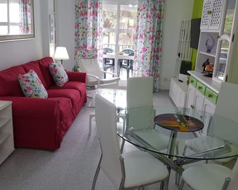 A Balcony On The Atlantic - Conil de la Frontera - Living room