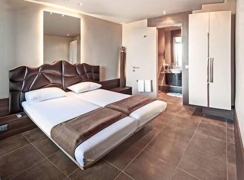 Assosyal Hotel - Behram - Bedroom