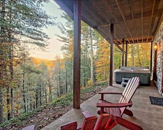 Cottage in the Woods Retreat - Blue Ridge - Balcón