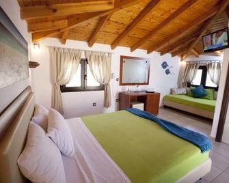 Berdoussis Hotel - Elafonisos