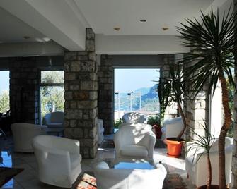 Loryma Resort Hotel - Turunç - Oleskelutila