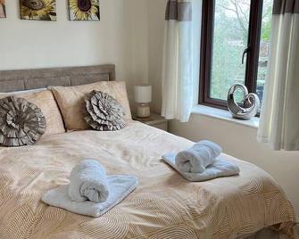 Woodside Cottage Grewelthorpe Nr Masham - Ripon - Bedroom