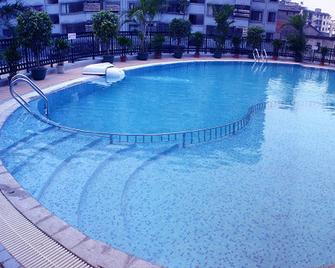 Nanning Yongjiang Hotel - Nam Ninh - Bể bơi