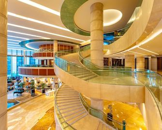 Sheraton Jinan Hotel - ז'ינאן - לובי