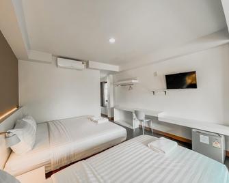 Baan Nai Vieng Hostel - Nan - Schlafzimmer