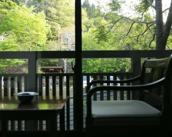 Yufunogo Saigakukan - יופו - מרפסת