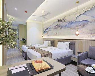 Hotel President, Kalaghoda - Vadodara - Schlafzimmer