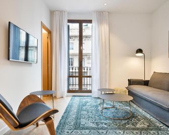 Vale Suites - Barcelona - Ruang tamu