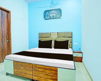 Hotel O Sirsa Hotel & Guest House - Sirsa - Bedroom