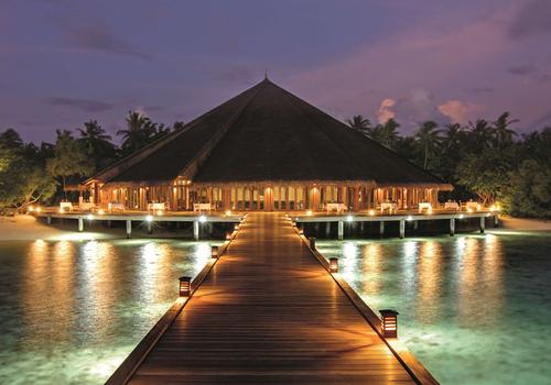 Hideaway Beach Resort and Spa from $327. Dhonakulhi Island Hotel Deals &  Reviews - KAYAK