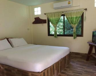 Tambai Resort - Phangnga - Bedroom