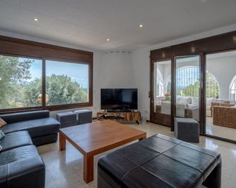 Villa Andaluz Roses Mas Fumats - Roses - Salon