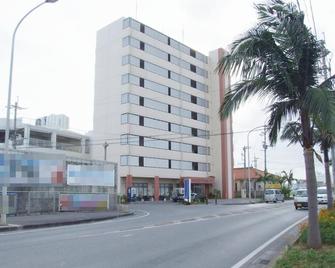Hotel Peace Island Ishigaki in Yashima - אישיגאקי - בניין