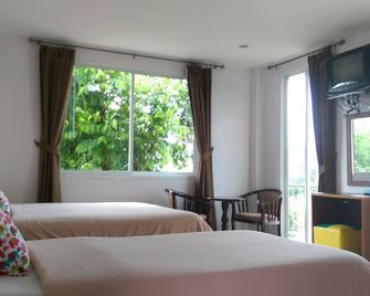 Saiyokyaicoffee&Room - Sai Yok - Habitación