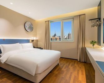 Royallink Zhongyu Century Hotel - Beijing - Bedroom