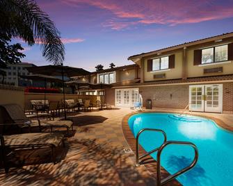 Mountain View Inn SureStay Collection by Best Western - Mountain View - Piscina