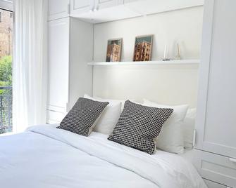 Central and Fully-Equipped - Kavala - Camera da letto
