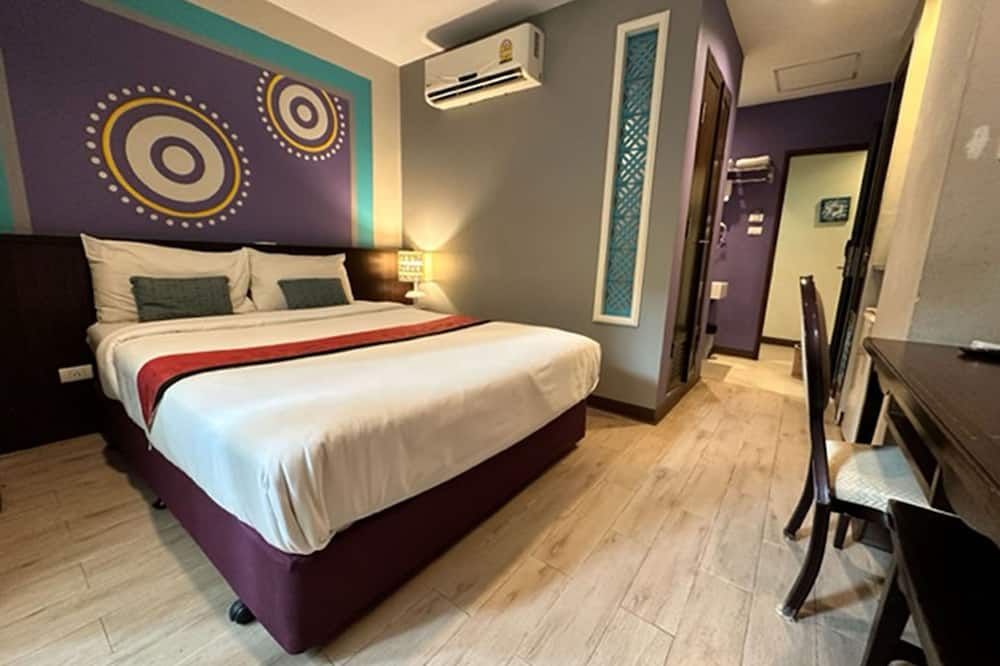 Sawasdee Hotel @ Sukhumvit Soi 8