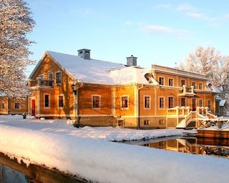 Dufweholms Herrgård - Katrineholm - Edificio