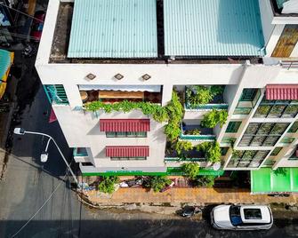 Winter Spring Homestay - Can Tho - Gebouw