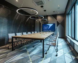 Air Hotel - ורשה - חדר אוכל