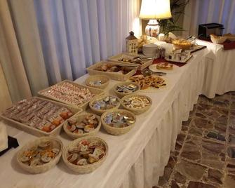 Albergo Miramonti - Arta Terme - Buffet
