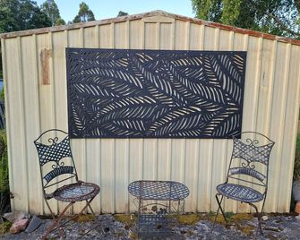 Tullah Trackside - Galena Cabin - Tullah