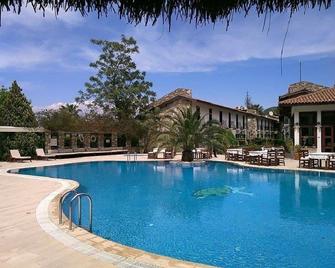 Aydos Club - Dalyan (Mugla) - Piscine