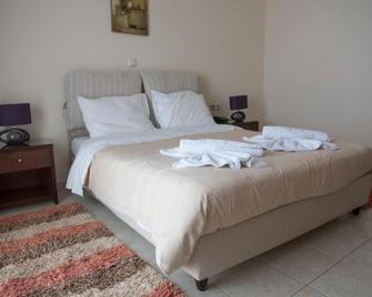 Kalloni Royal Resort - Galatas - Habitación
