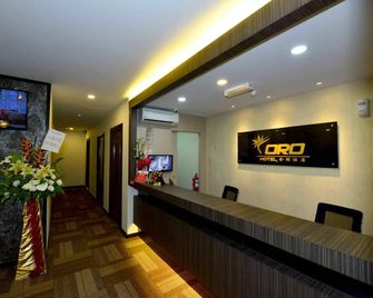 OYO 1214 Oro Hotel - Kluang - Recepción