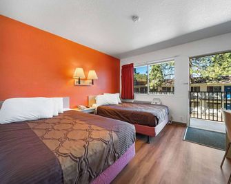 Motel 6 Big Bear - Big Bear Lake - Habitación