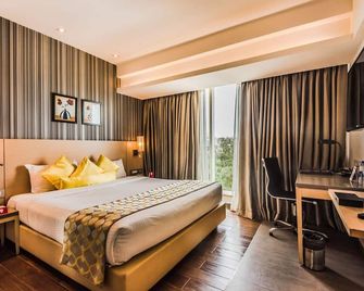 Landmark Residency - Mumbai - Bedroom