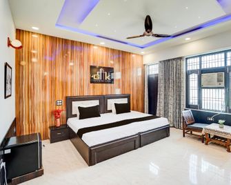 Hotel O Riverlands - Bathinda - Bedroom