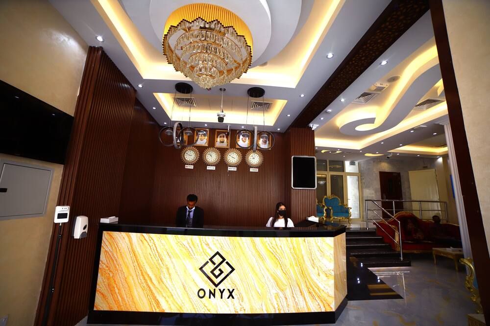Onyx Hotel Apartments - Ajman - Rezeption