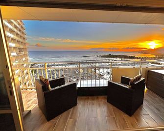 Waikiki Beach Experience! Luxury Oceanview Suite! - Honolulu