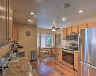 Forest-View Retreat in Payson, Close to Hiking! - Payson - Kuchyň