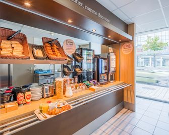 B&B HOTEL Mulhouse Centre - Mulhouse - Buffet