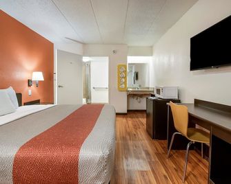 Motel 6 Grove City, OH - Grove City - Bedroom