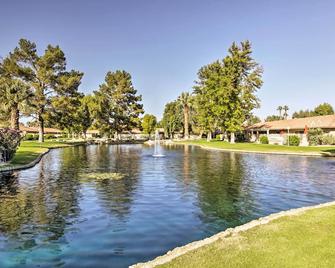 Indio Escape with Fire Pit and Resort Amenities! - Indio - Vista del exterior